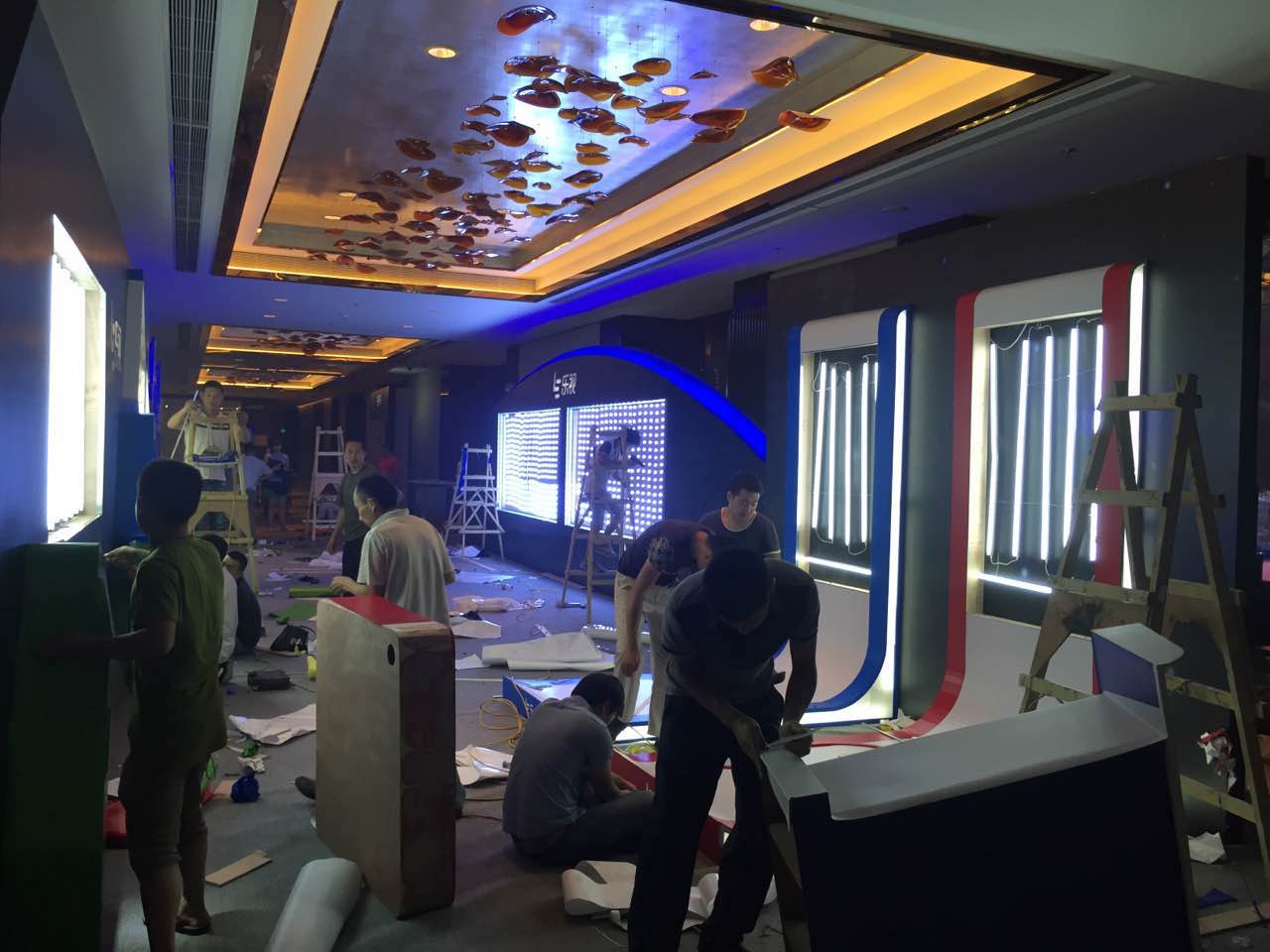 成都活動(dòng)策劃執(zhí)行，樂(lè)2系列品鑒暨渠道訂貨大會(huì)