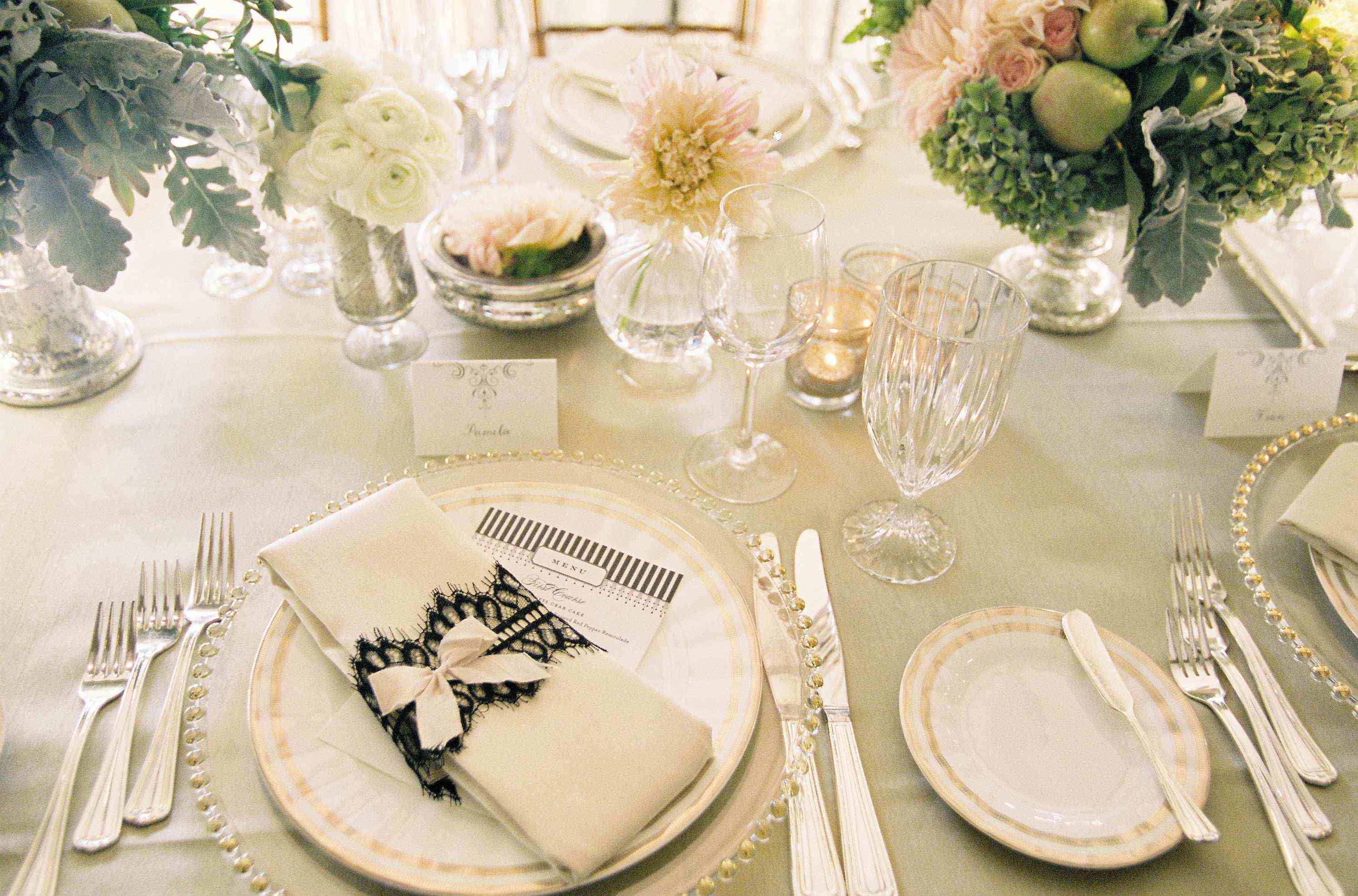 商場(chǎng)感恩會(huì)